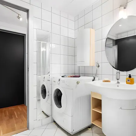 Modern And Chic -